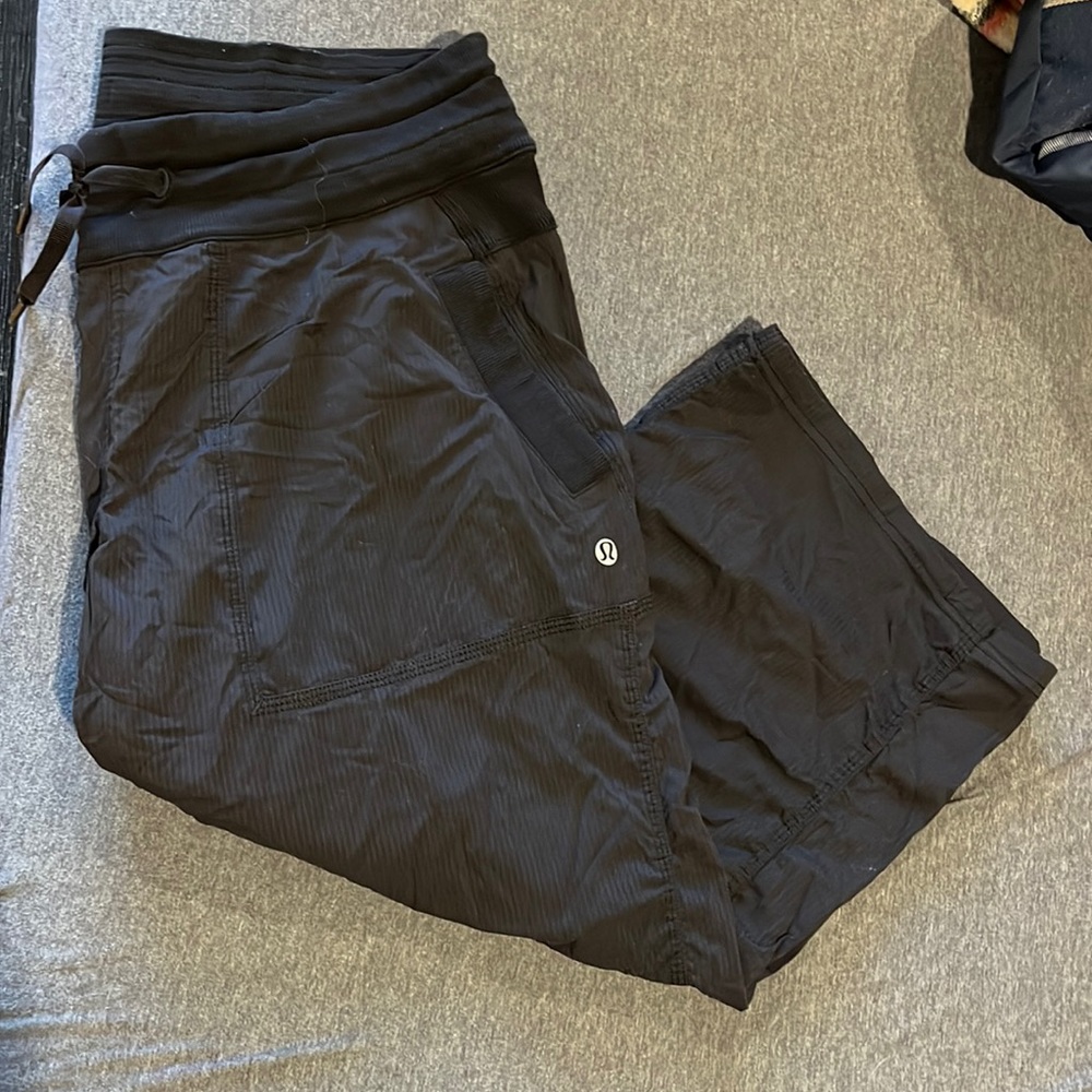 Lululemon capris